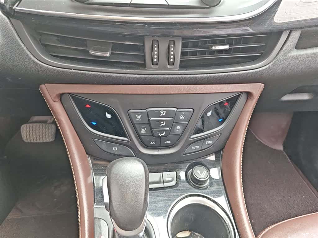 Buick Envision Plus, 2018 13