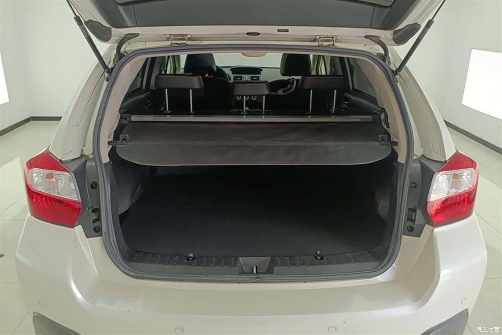 Subaru XV, 2014 4