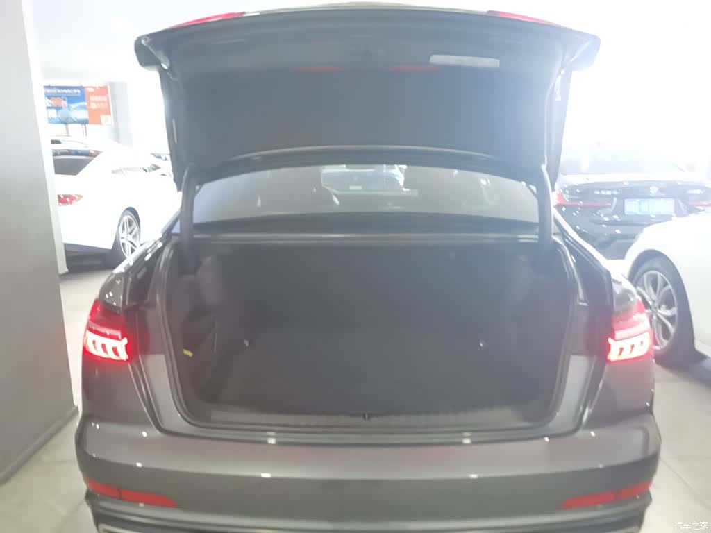 Audi A6L, 2021 15