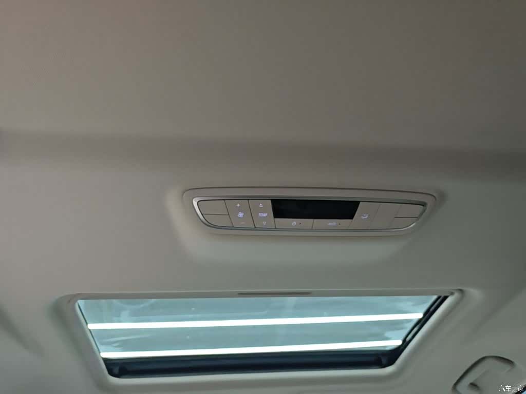 Buick GL8, 2023 18