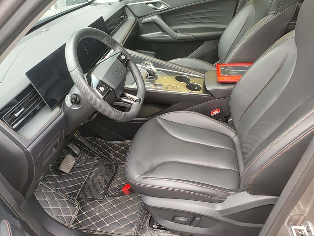 Roewe RX5, 2024 11