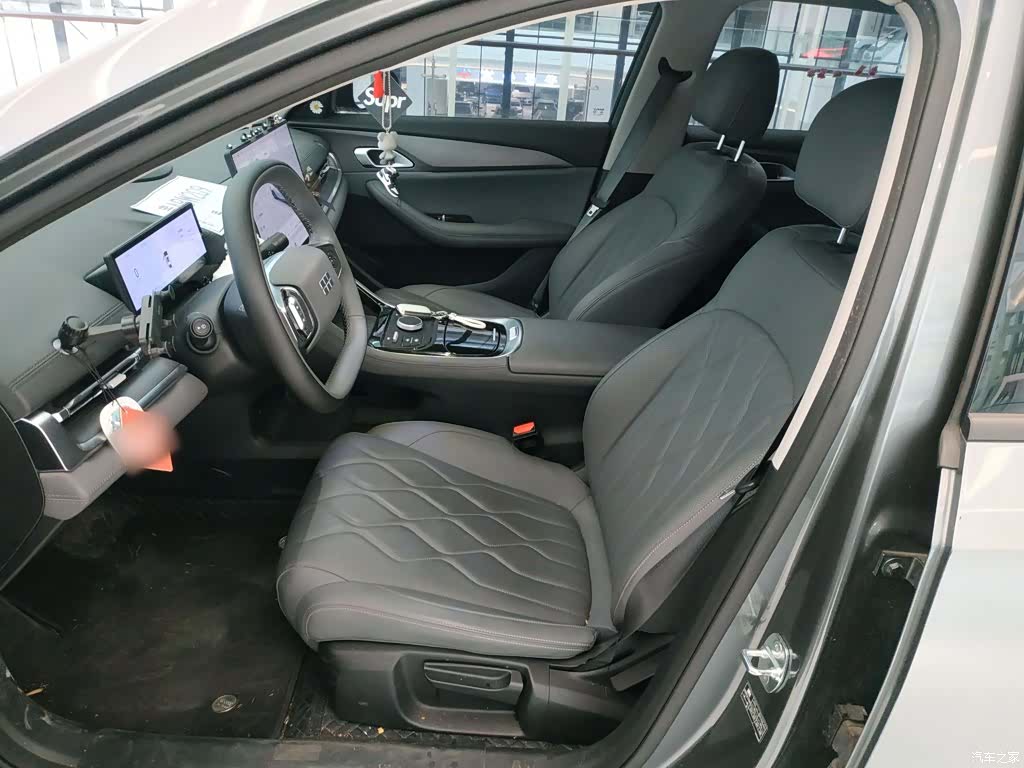 Geely A7, 2025 15