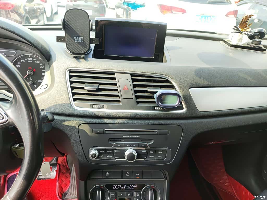Audi Q3, 2016 9