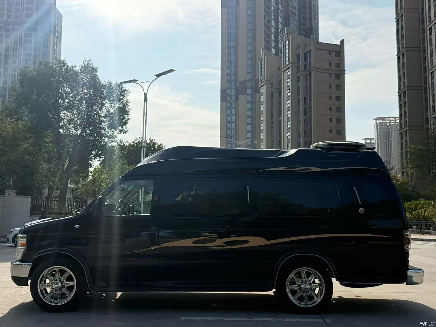 Ford E350, 2011 6