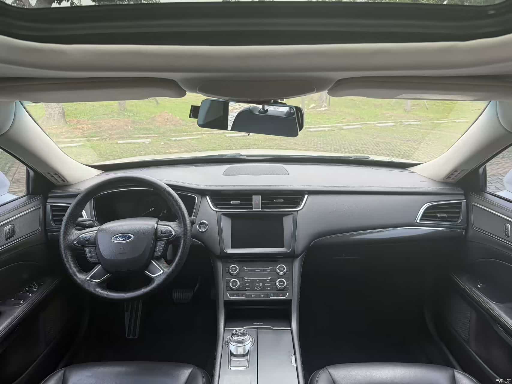Ford Taurus, 2017 6
