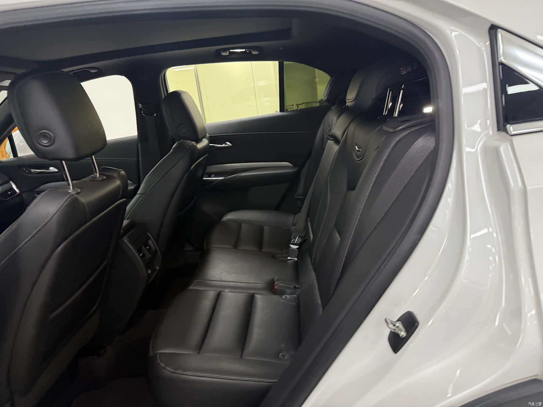 Cadillac XT4, 2019 15