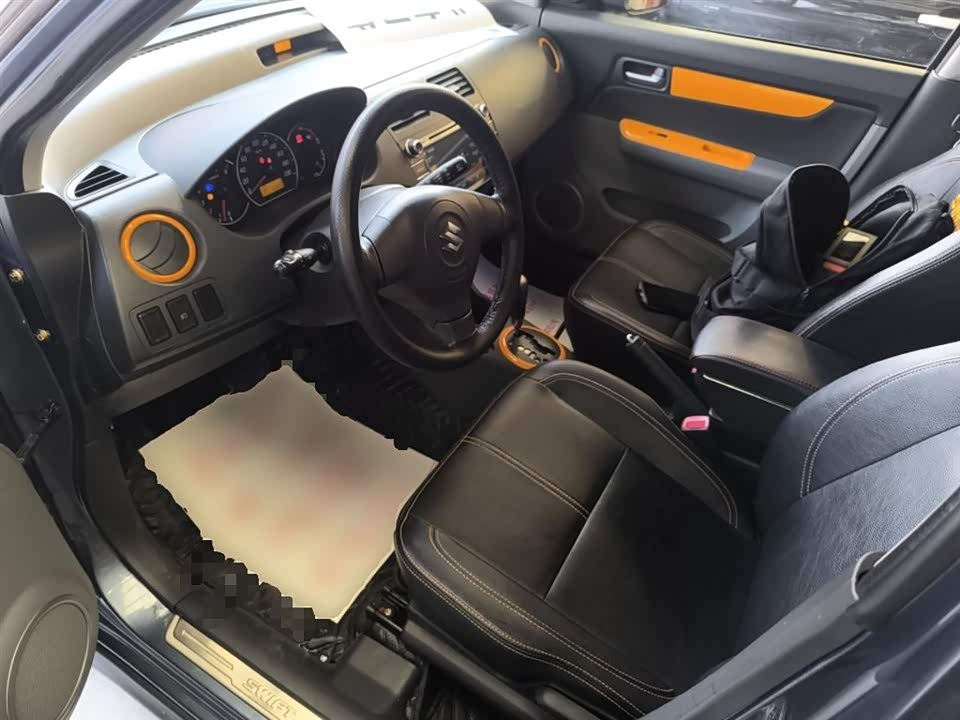 Suzuki Swift Suzuki Swift