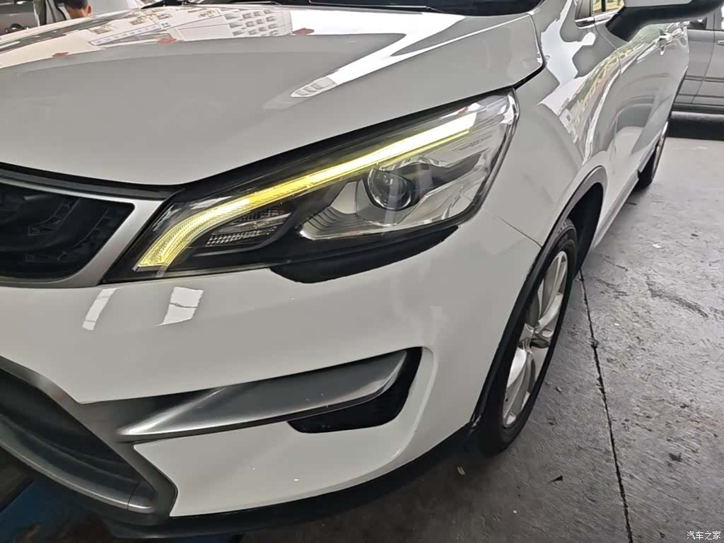 Geely Emgrand, 2019 24