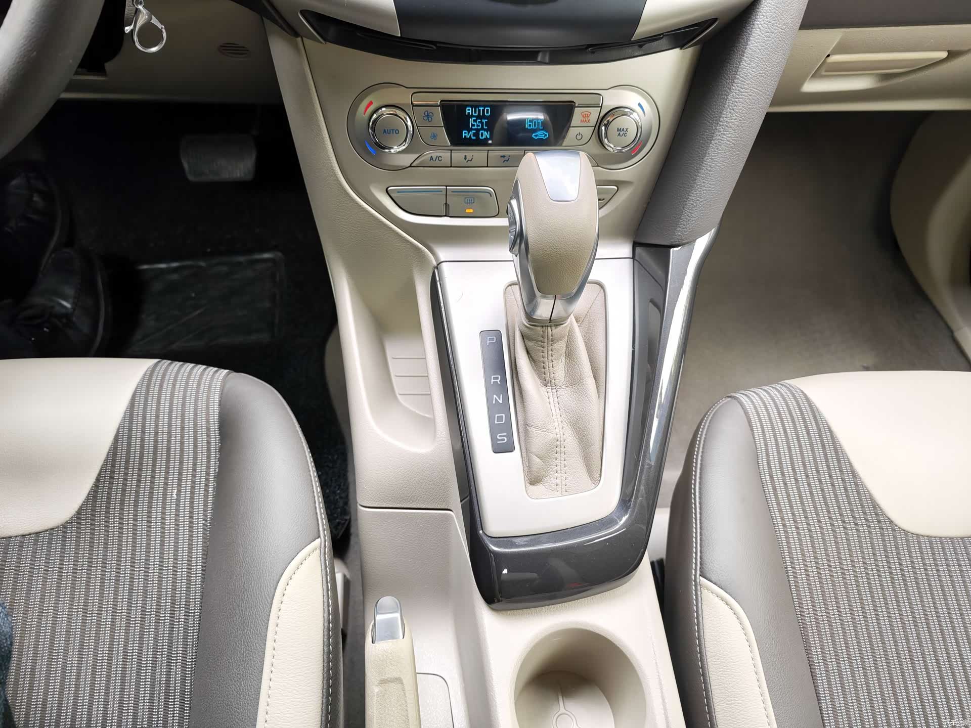 Ford Focus, 2013 14