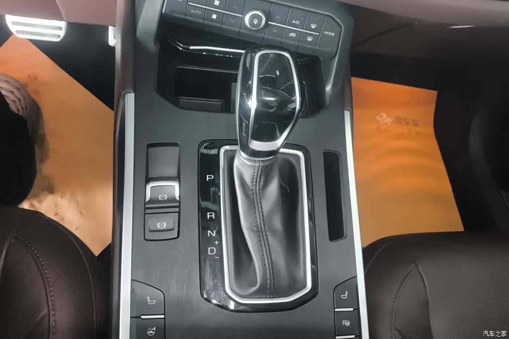 WEY VV5, 2018 16