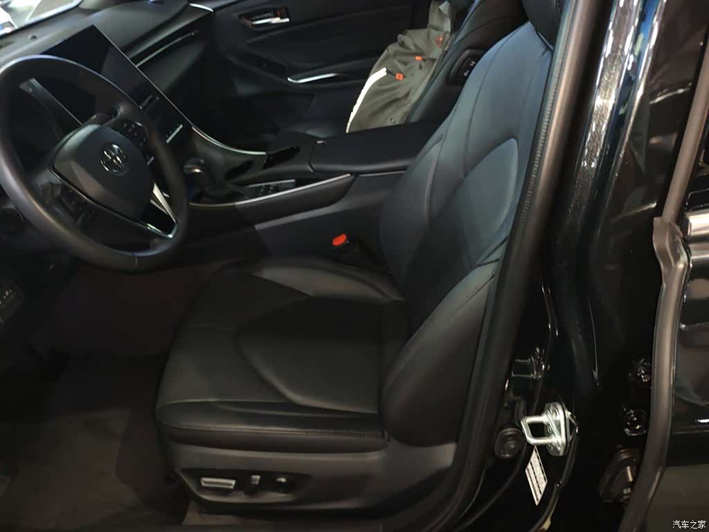 Toyota Avalon, 2023 15