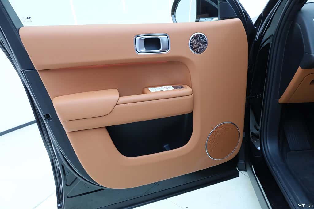 Li Auto L8, 2025 21