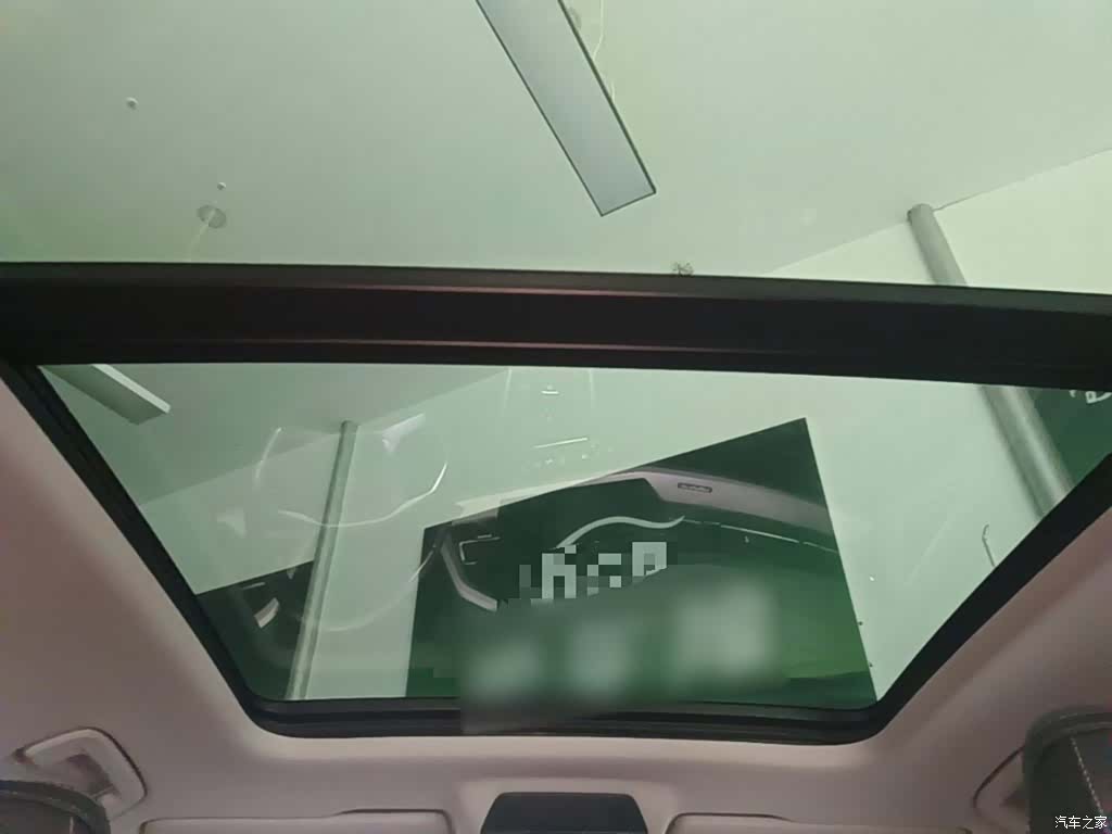 Audi Q5 e-tron, 2024 18