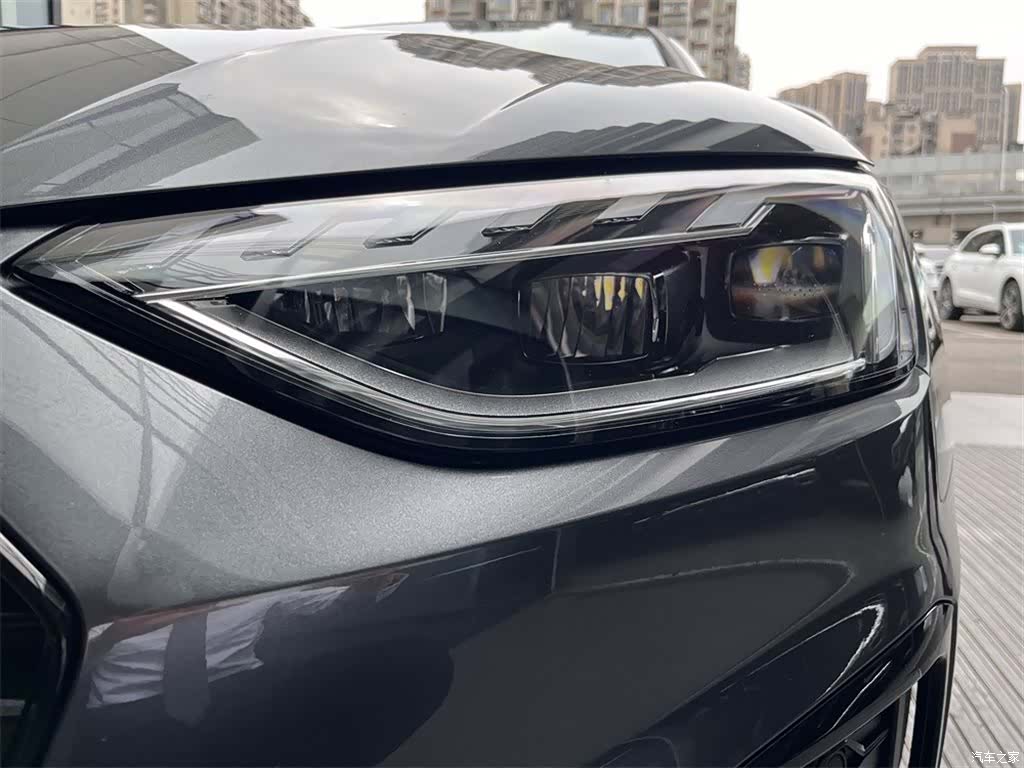 Audi A4L, 2023 14