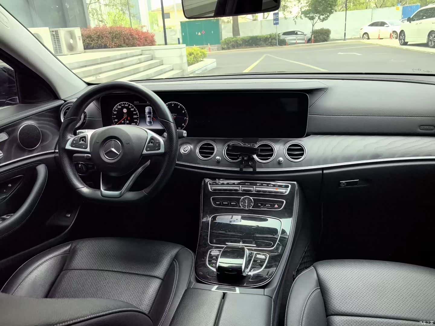 Mercedes-Benz E-Class, 2017 8