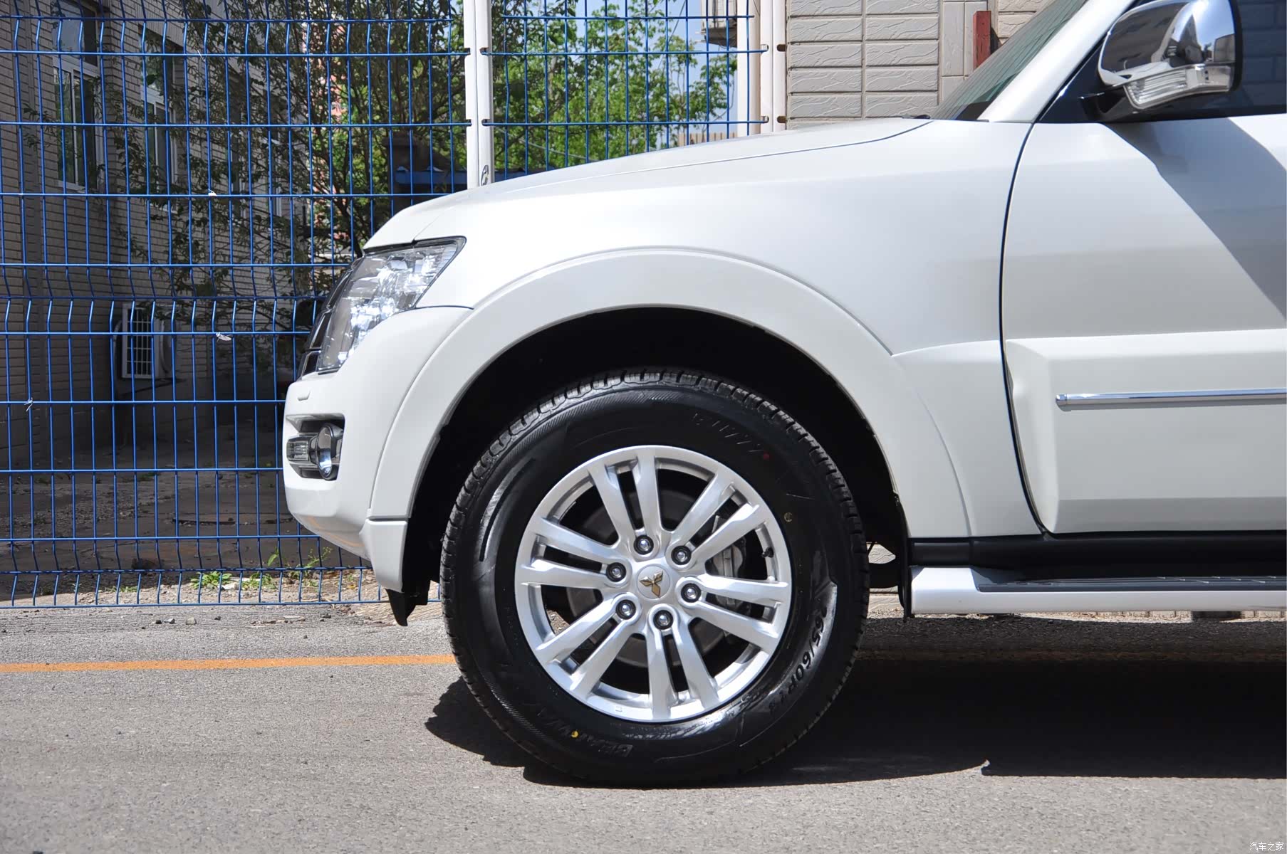 Mitsubishi Pajero, 2020 18