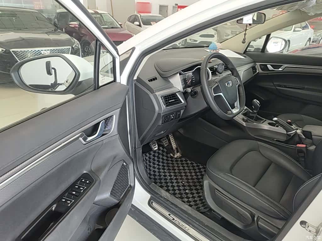 Geely Emgrand, 2016 16