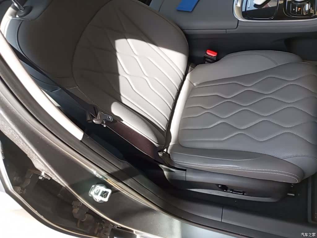 Geely A7, 2025 25