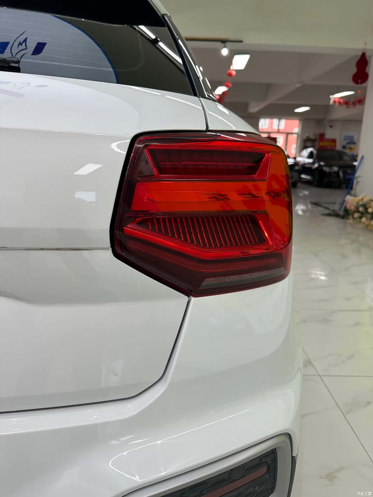 Audi Q2L, 2022 8