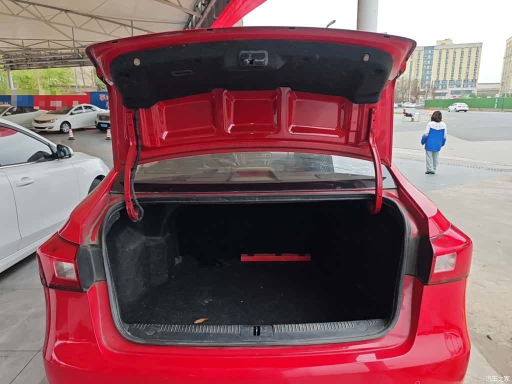 Roewe 360, 2016 15