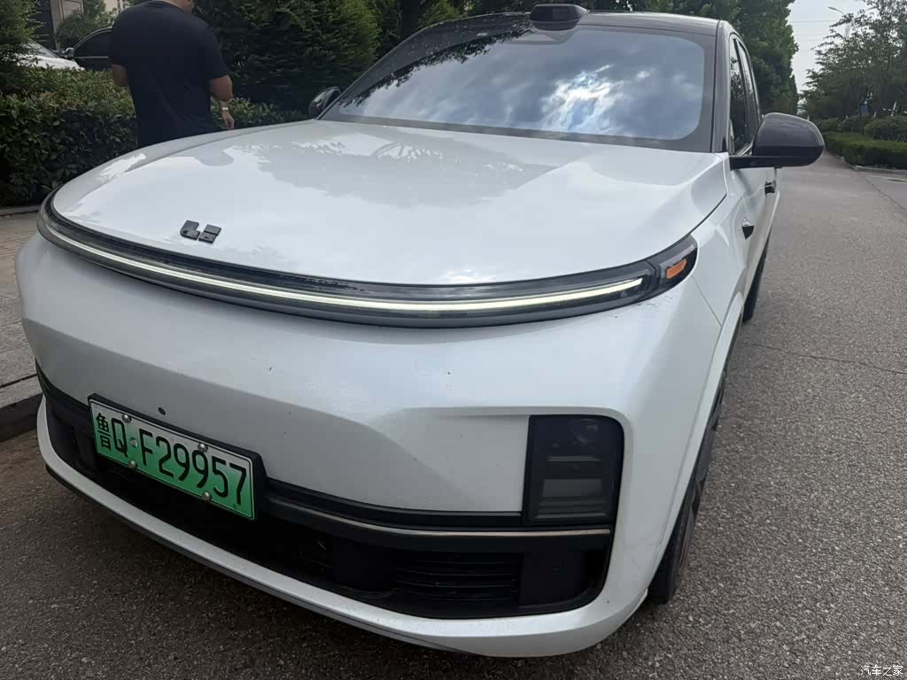 Li Auto L9, 2023 6