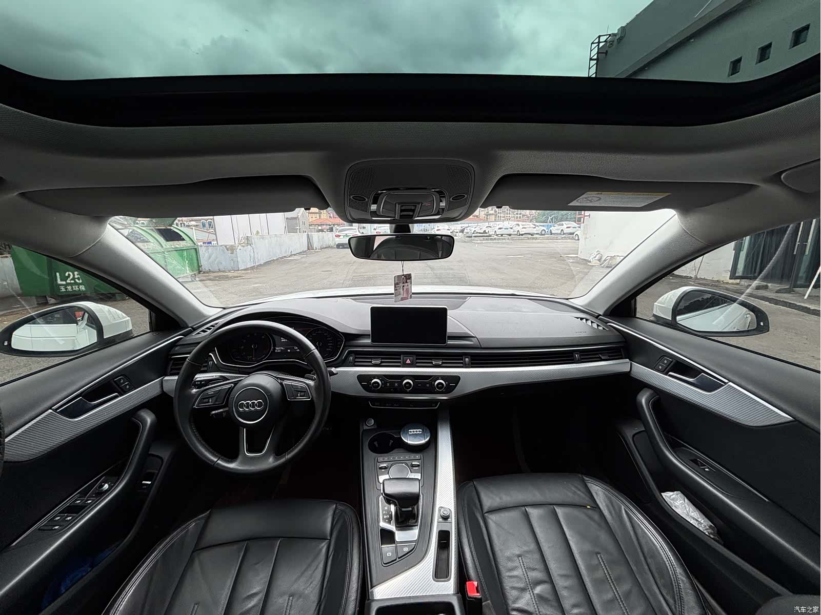 Audi A4L, 2017 4