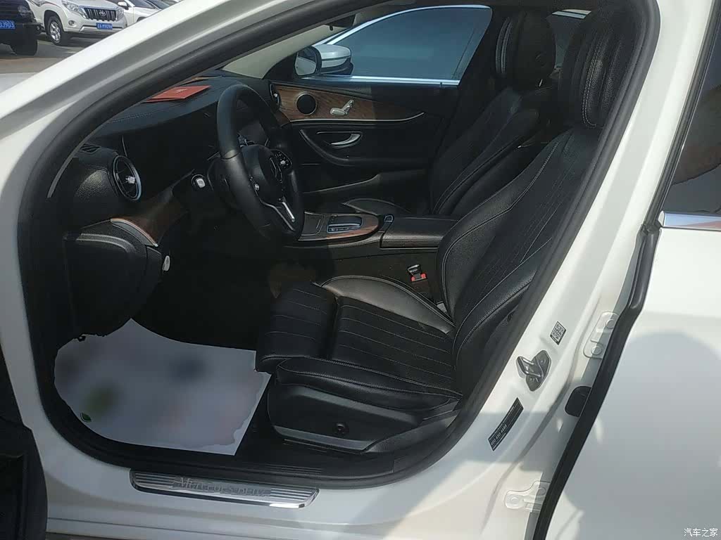 Mercedes-Benz E-Class, 2019 11