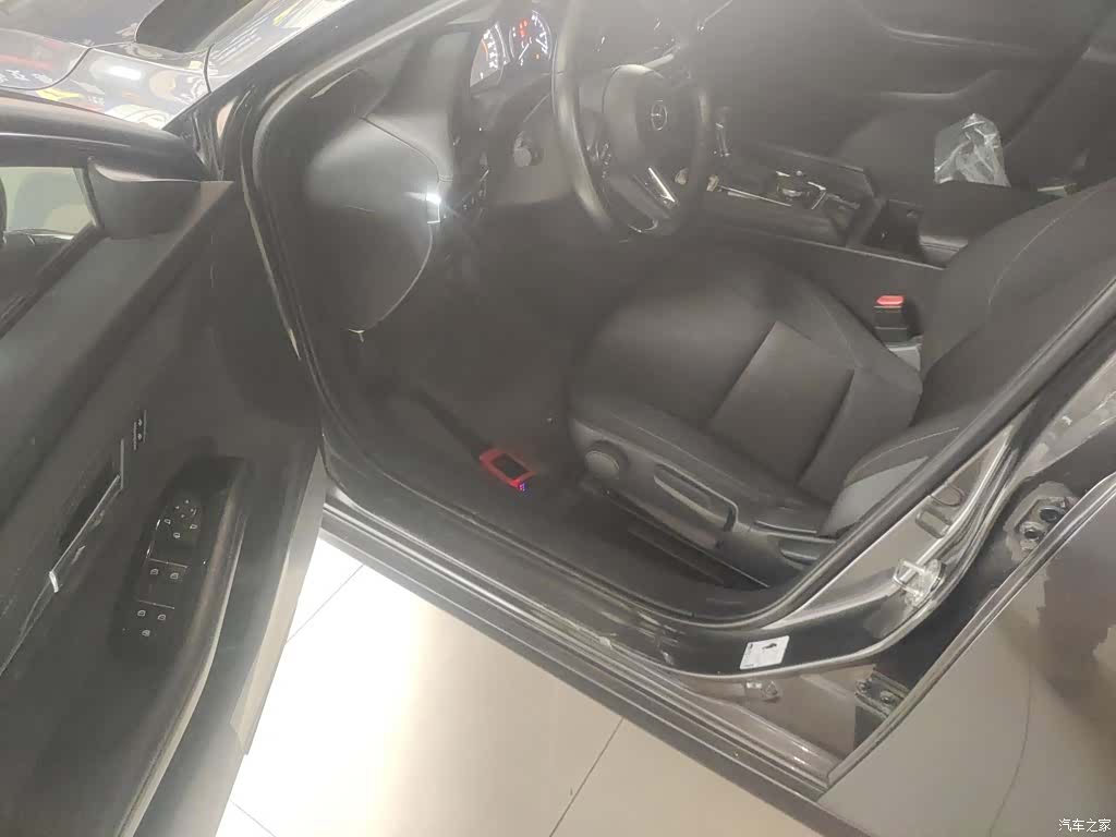 Mazda Mazda3, 2022 12