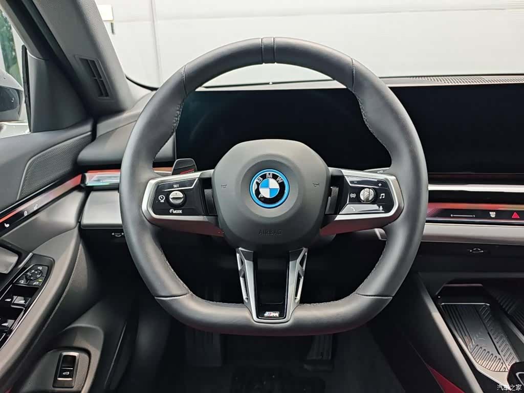BMW i5, 2025 8