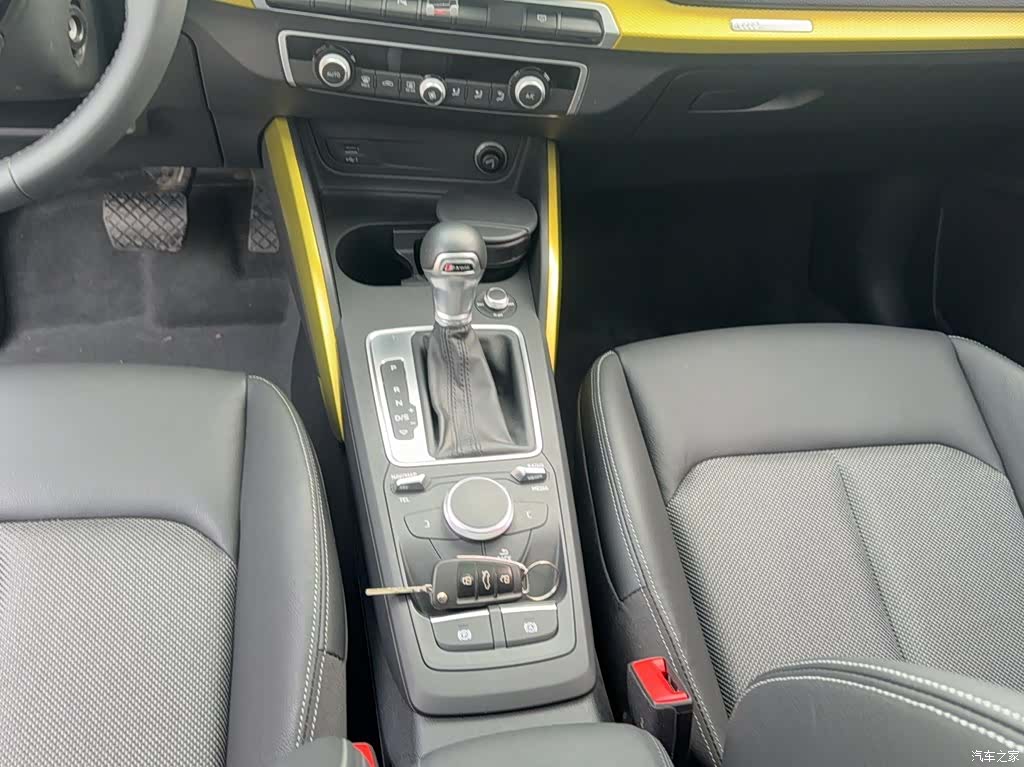 Audi Q2L, 2019 7