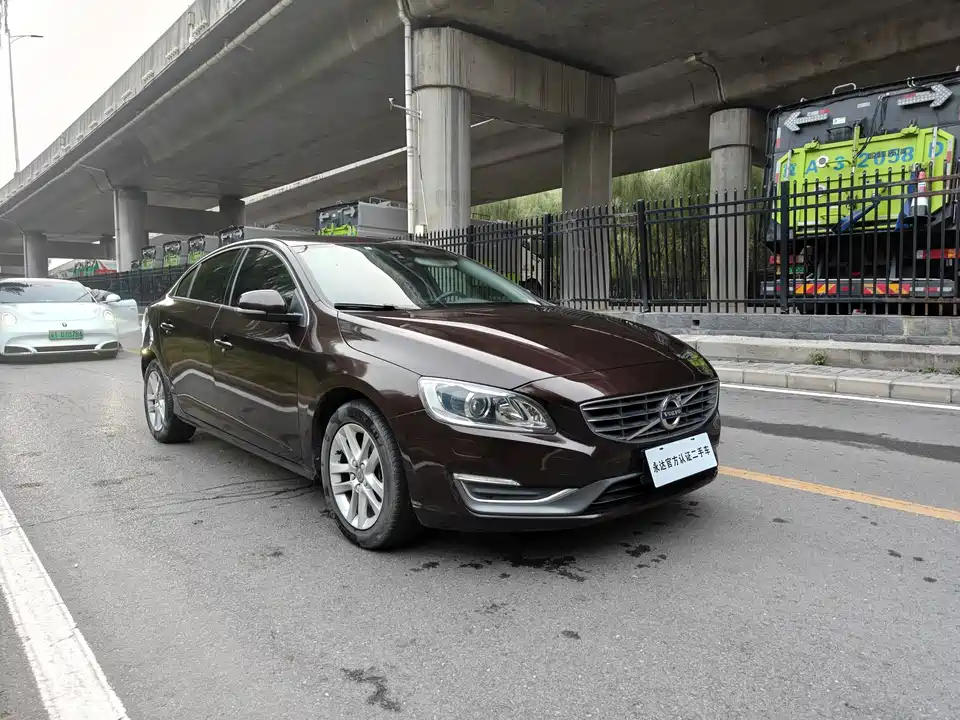 Volvo S60