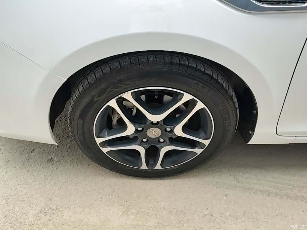 BYD G5, 2014 25