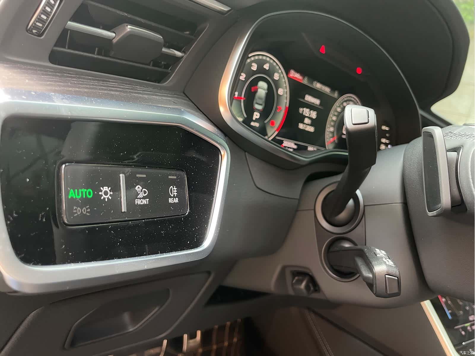 Audi A6L, 2025 10