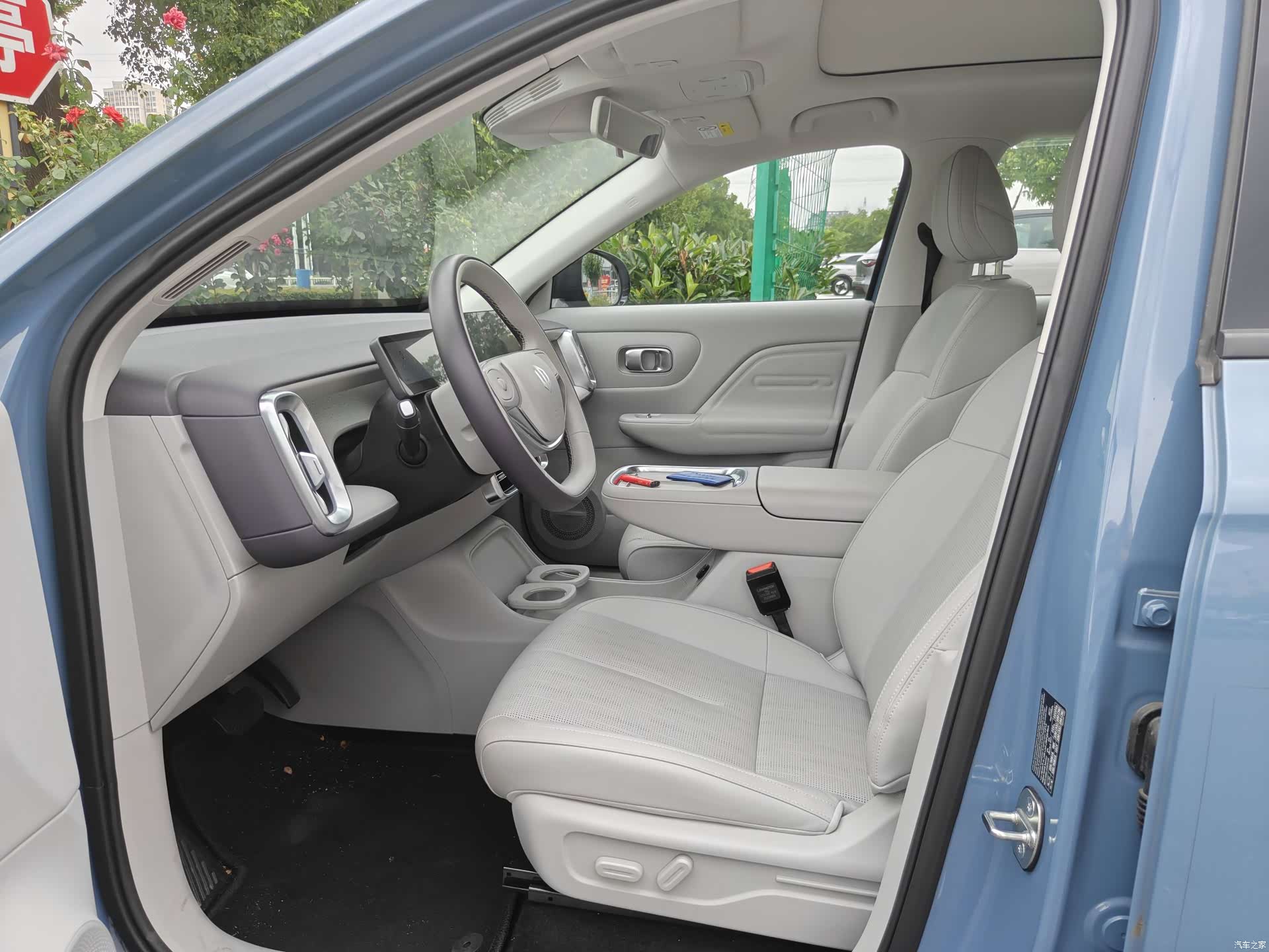Leapmotor B10, 2025 все фото