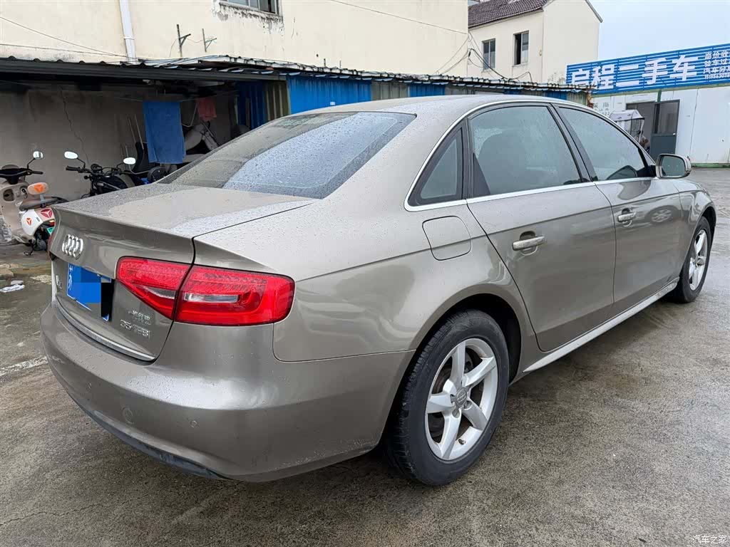 Audi A4L, 2012 7
