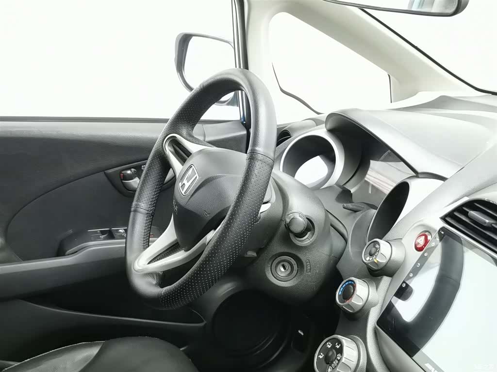 Honda Fit, 2013 22