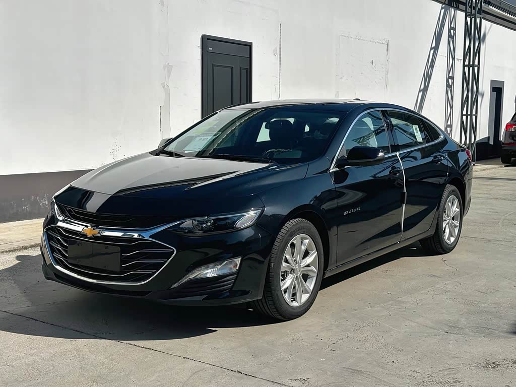 Chevrolet Malibu XL