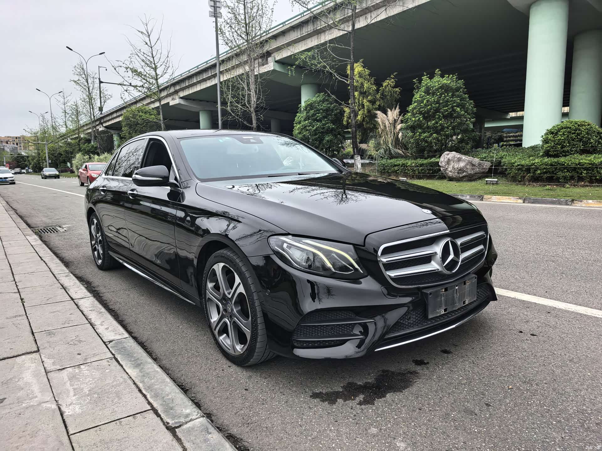 Mercedes-Benz E-Class, 2016 2