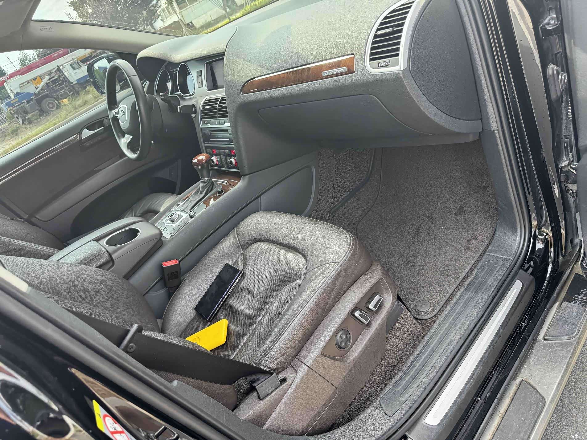 Audi Q7, 2014 11