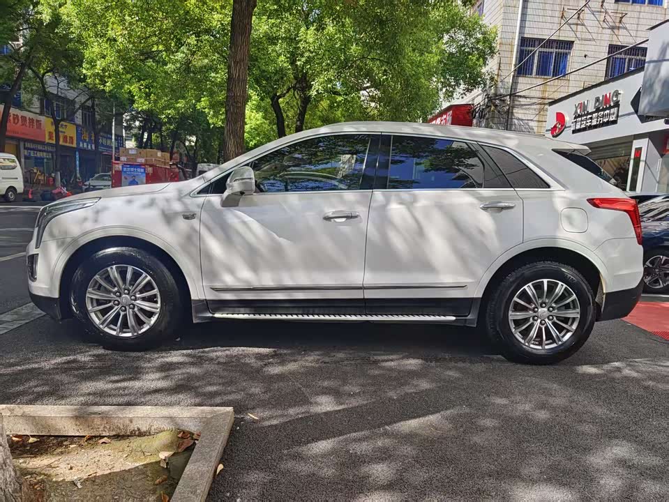 Cadillac XT5