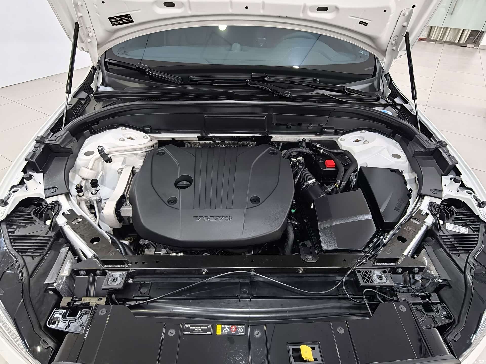 Volvo XC60, 2022 18