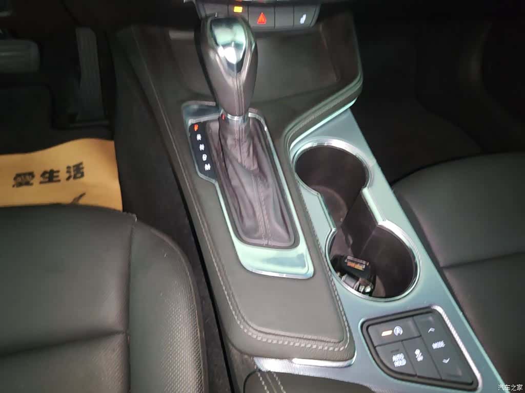 Cadillac CT4, 2021 14