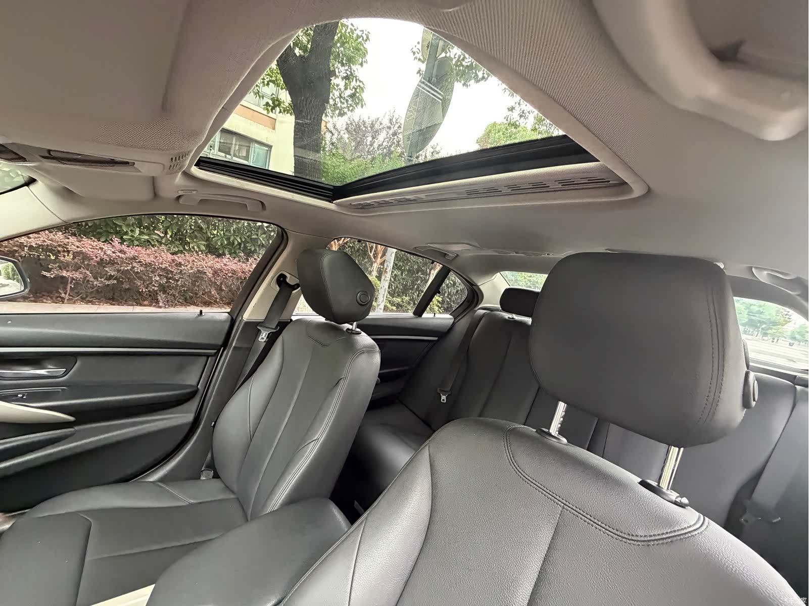 BMW 3 Series, 2015 9