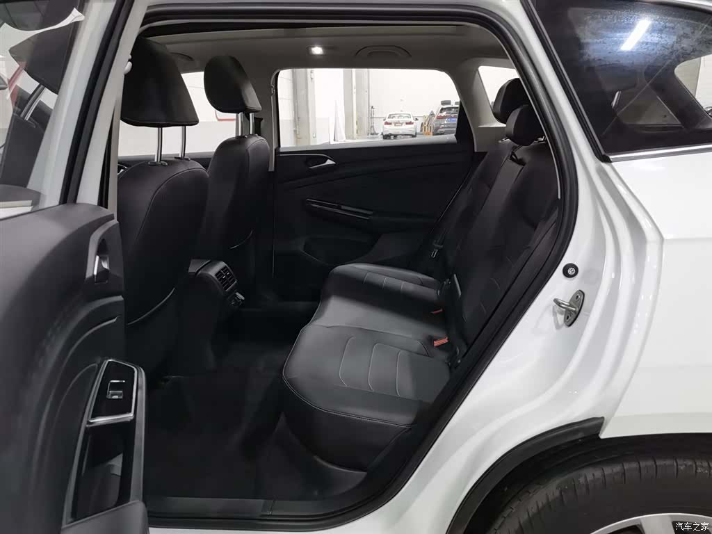 Volkswagen VS7, 2021 15