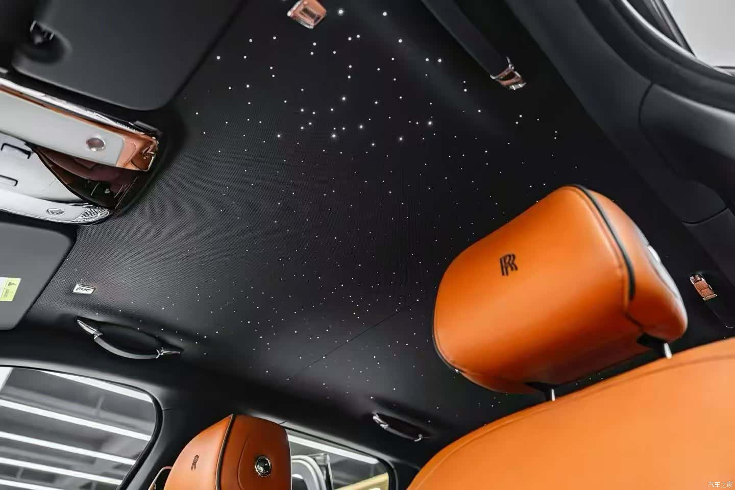 Rolls-Royce Cullinan, 2022 8