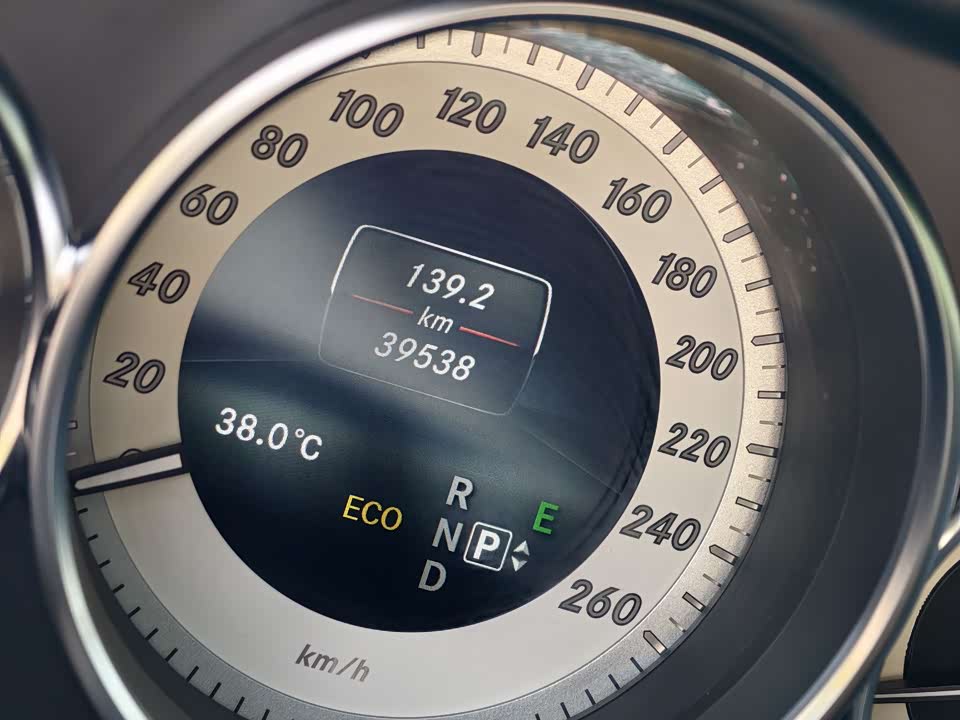 Mercedes-Benz CLS Mercedes-Benz CLS