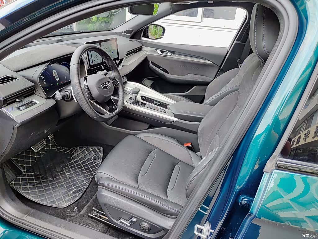 Geely Preface, 2024 7