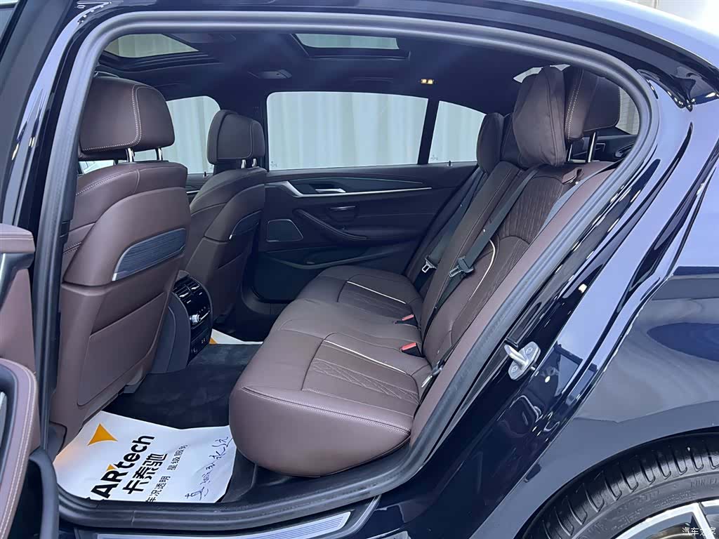 BMW 5 Series, 2024 8