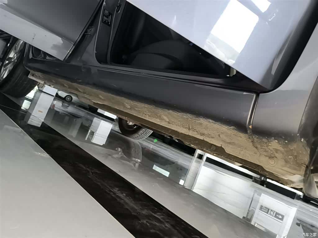 Geely V, 2019 21