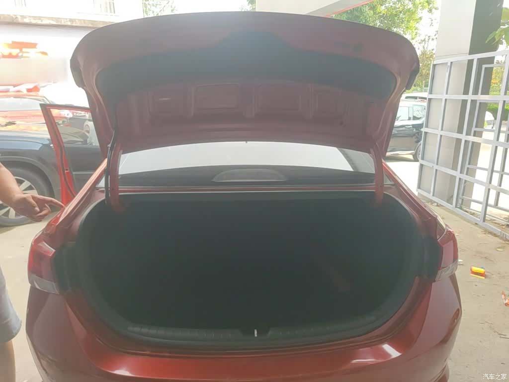Hyundai GLS, 2017 19